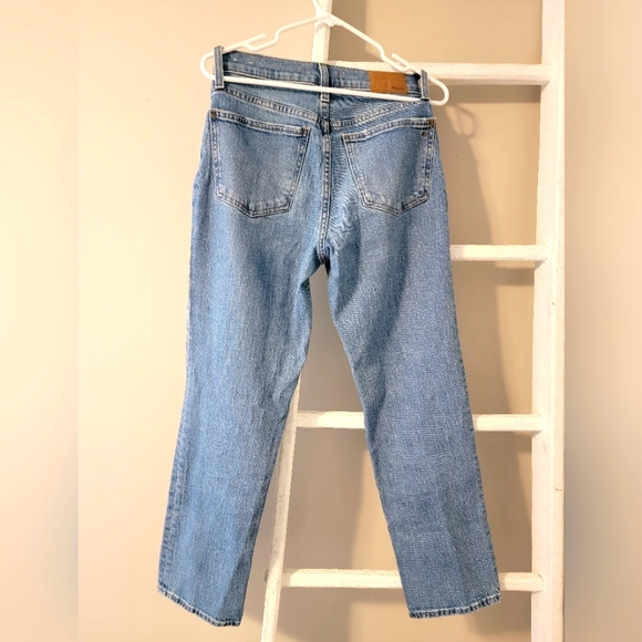 Madewell Mid-Rise Perfect Vintage Straight Jean in Enmore Wash - Picture 6 of 7